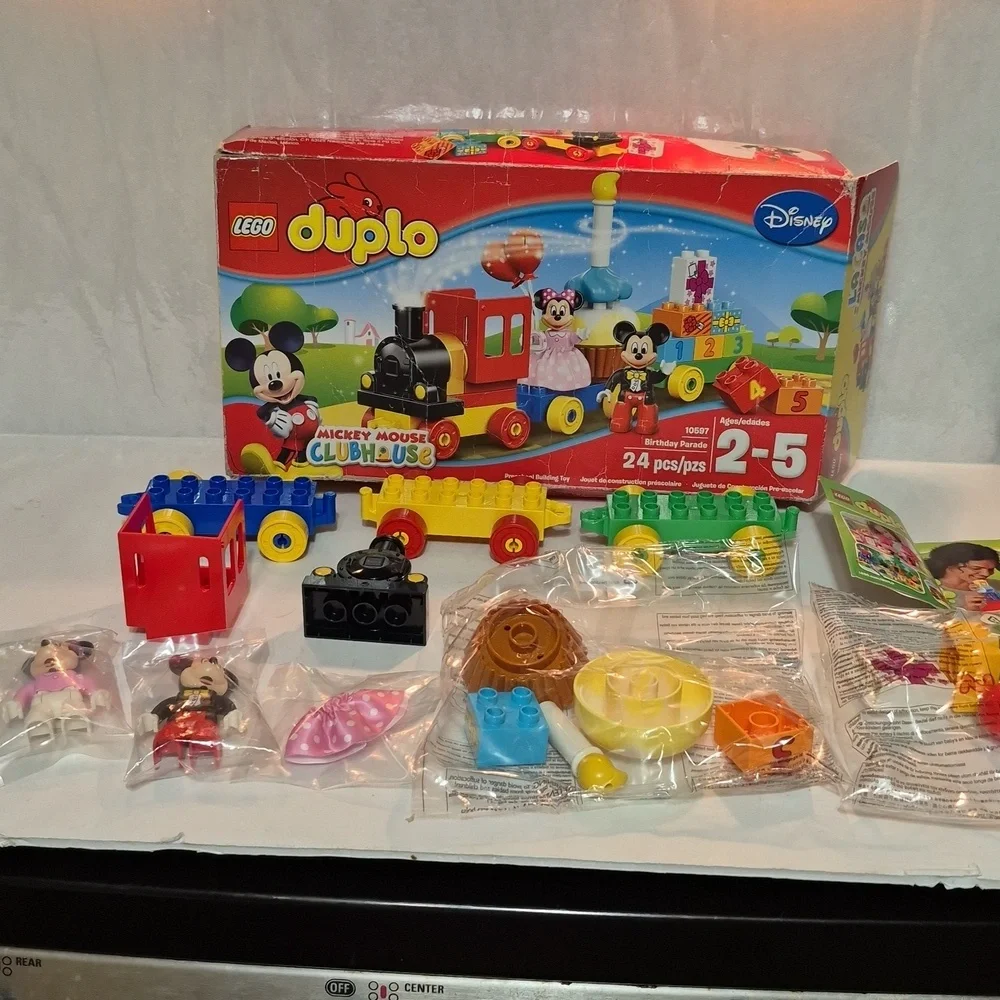 Lego duplo Disney Mickey Mouse Club House. Ages 2-5 New Box Has A Lot Of Wear